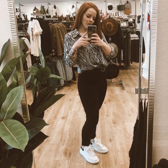 🌼Meet The Posher🌼 - Picture 1 of 1